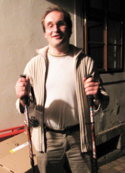 04  S dárkem 