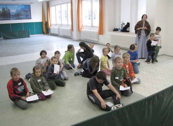 12  Naslouchání