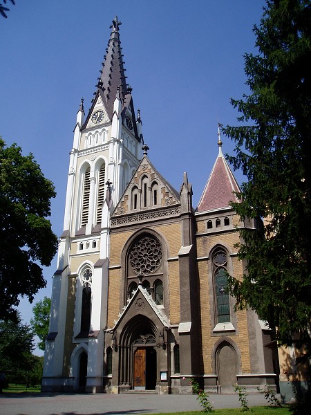 15  Kostel Nejsvět. Srdce Ježíšova