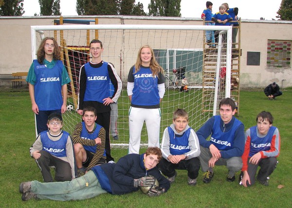 16  Spolen foto