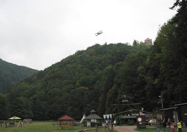 31  Nad kempem