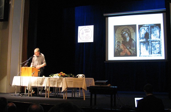 25  Prof. PhDr. Ing. Jan Royt 