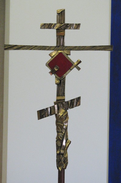 019  Kříž