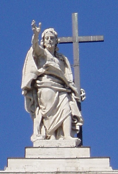 12  Detail sochy Krista
