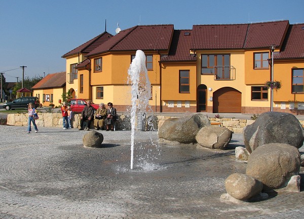 09  Detail