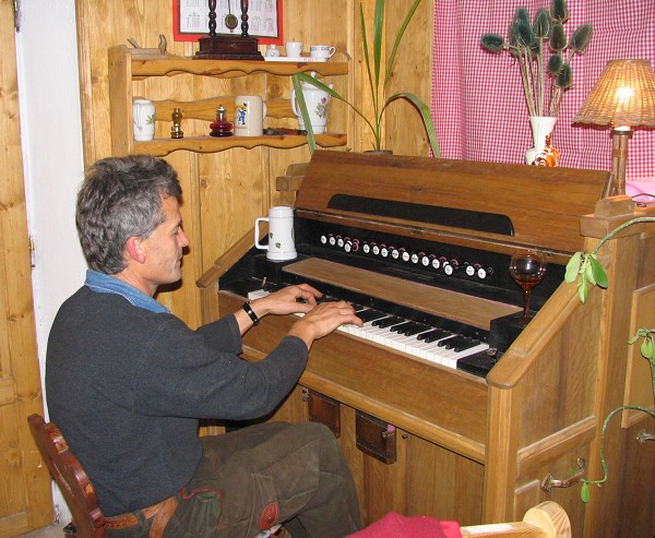 28  Oslavenec  