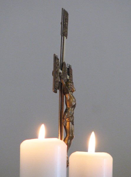 096  Kříž 